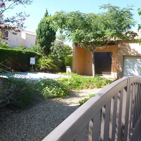 V0544 - - 85m2 Avec Jardin, Piscine Prive Dans Villa Vias